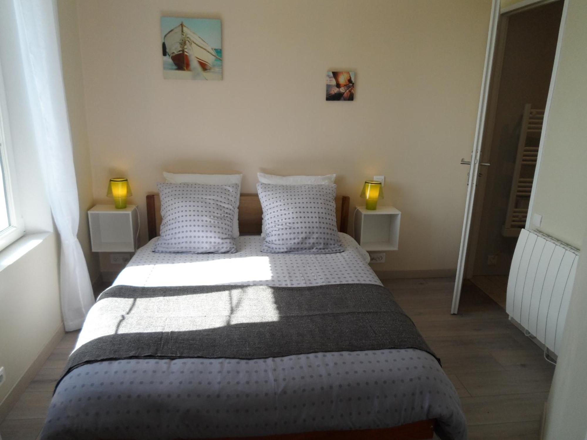 A L'Oree Du Lin Mentheville Room photo